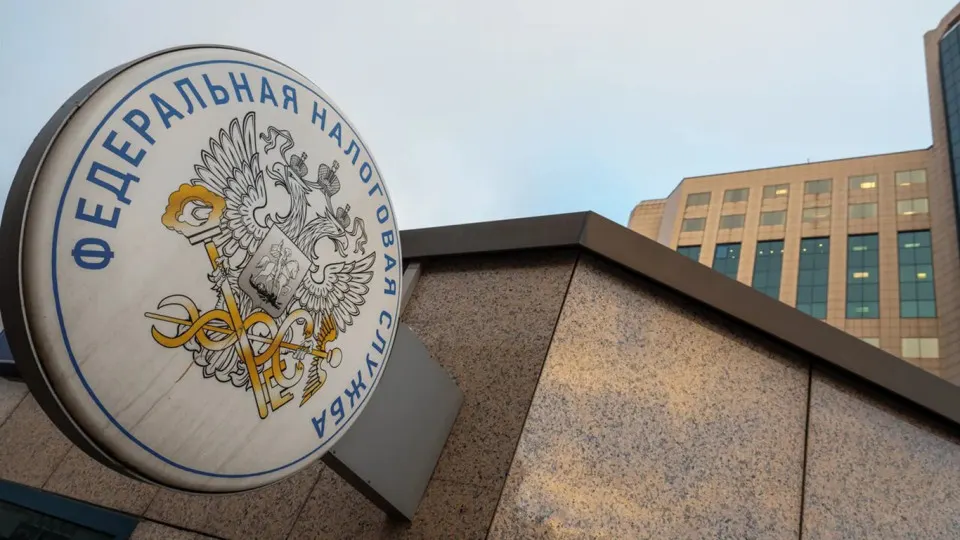 В первом квартале 2026 года налоговые поступления от малого бизнеса и самозанятых на специальных режимах сократились более чем на 20% на фоне повышения налоговой нагрузки ради финансирования военных расходов.