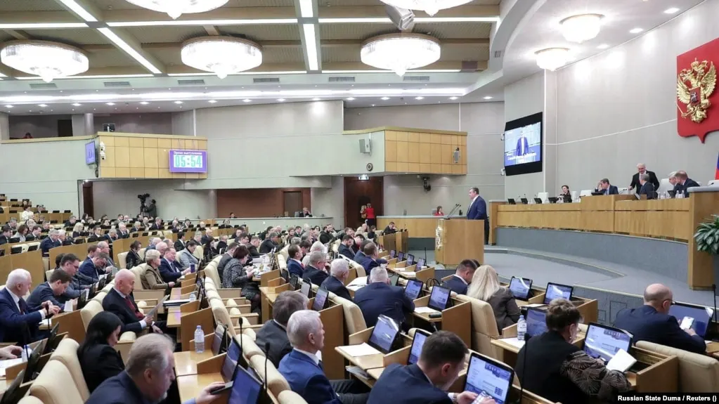 Депутаты приняли в окончательном чтении законопроект, дающий президенту право направлять вооружённые силы за границу для защиты прав российских граждан в случаях их ареста или уголовного преследования.