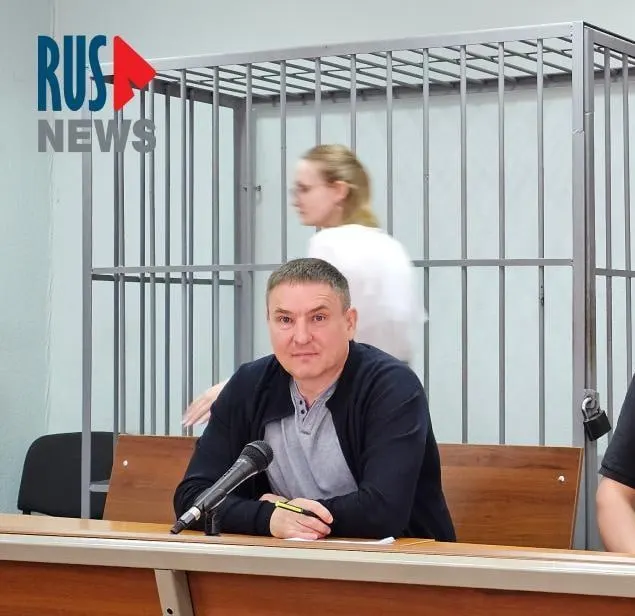 По словам Соколова, 18 мая в этапном боксе на него напал неизвестный, который пытался задушить его; сотрудник полиции помог спасти защитника. Адвокат подал заявление в ГУФСИН, жалоба зарегистрирована.