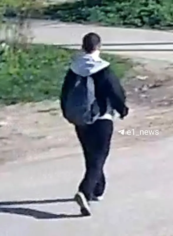 Матвей уехал из Перми, оставил записку и вынул SIM‑карту из телефона. Его обнаружили у полицейских — родители едут к нему, причины отъезда пока неизвестны.