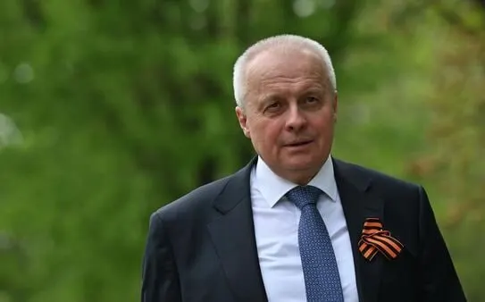 МИД России вызвал посла Армении для консультаций на фоне процессов сближения Еревана с ЕС; одновременно введены временные ограничения на ввоз ряда армянских товаров.