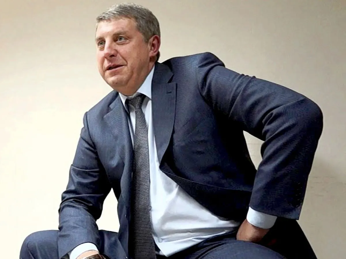 На церемонии представления врио губернатора зампред ЦФО сообщил, что президент отметил Александра Богомаза орденом Александра Невского. 13 мая в отставку ушли губернаторы Брянской и Белгородской областей.