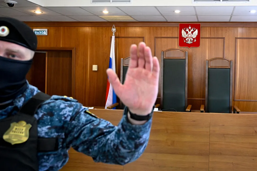 Судебный департамент при Верховном суде закрыл публичный доступ ко всем данным о судимости с 2005 года. Эти данные были ключевыми для оценки репрессий, динамики уголовных дел и косвенных масштабов отправки обвиняемых на войну; альтернативы им пока нет.