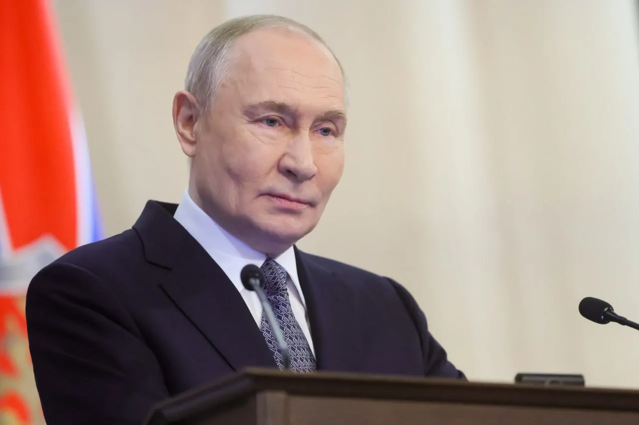Президент России Владимир Путин посетит Казахстан 27–29 мая. В ходе визита запланированы переговоры о дальнейшем укреплении стратегического партнёрства и союзнических отношений.