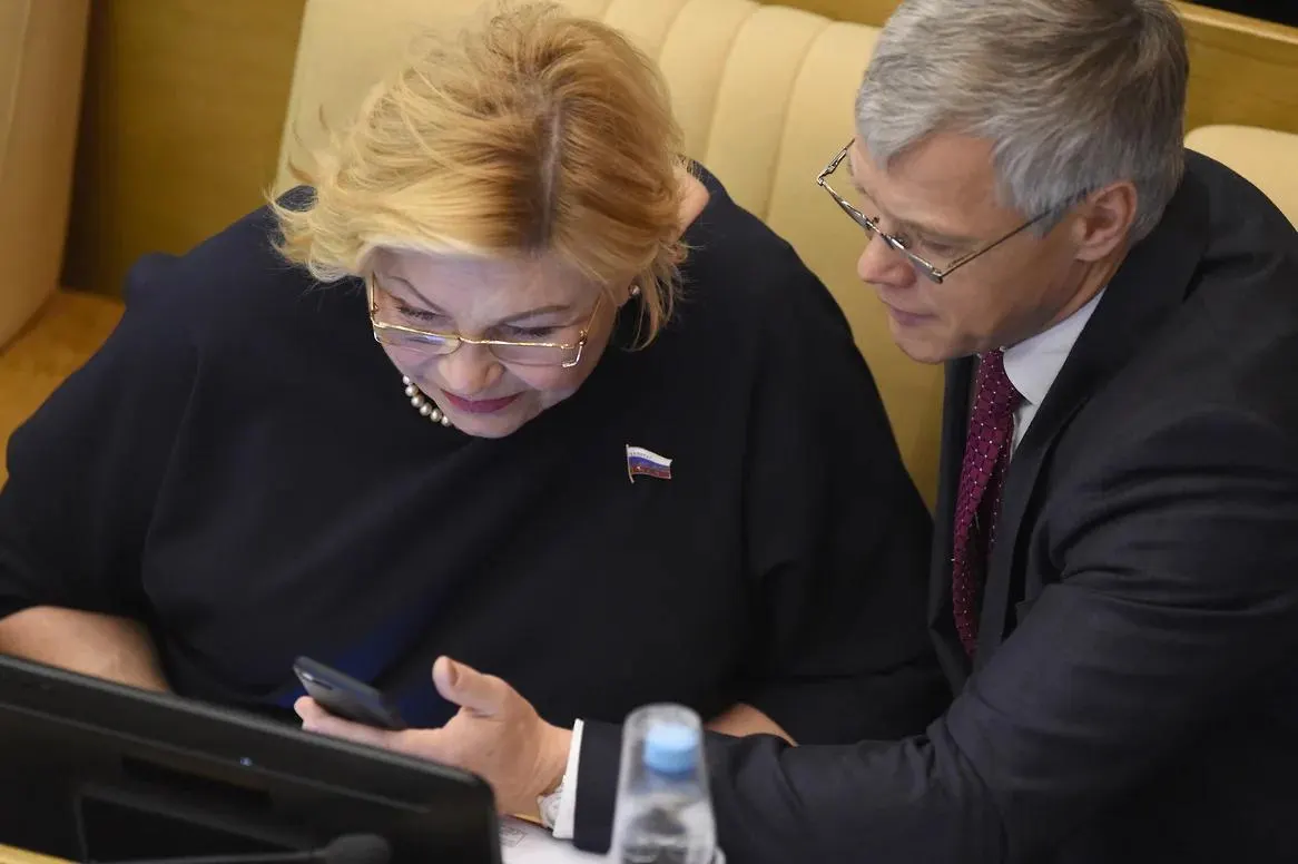 Два депутата, среди которых валерий Гартунг, оказались единственными противников обращения Госдумы по удару по Старобельску. Спикер назвал это техническим сбоем и публично призвал выяснить обстоятельства голосования.