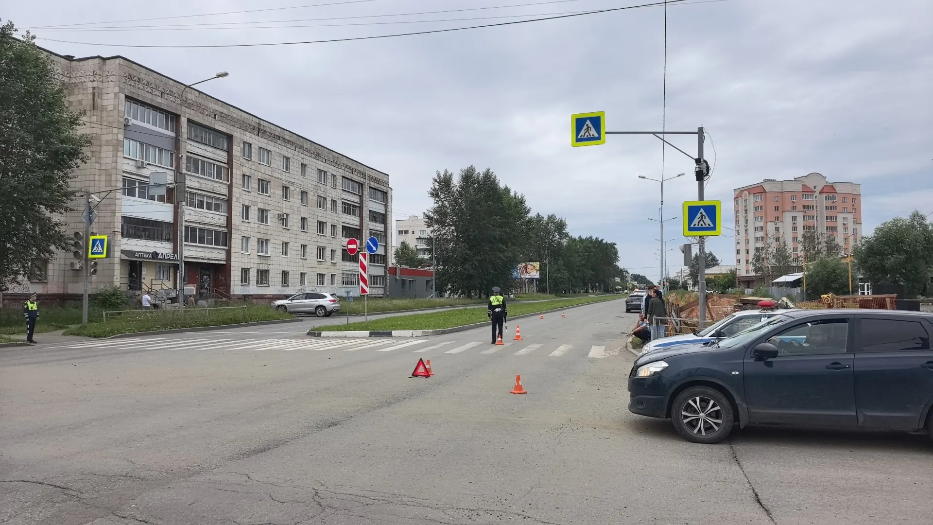 На улице Вагоностроителей 24‑летний водитель не уступил дорогу пенсионеру. Пострадавший скончался в больнице, по факту ДТП проводится проверка ГИБДД.