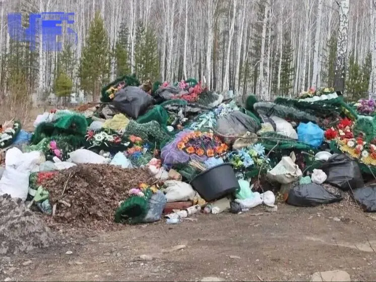 В посёлке Горняк на кладбище свозили грязевую жижу с бутылками и шифером, повреждены памятники; при расширении участков обнаружены водонасыщенные грунты, представляющие угрозу для воды. Жители также жалуются на действия муниципальной ритуальной службы и просят уголовных проверок.
