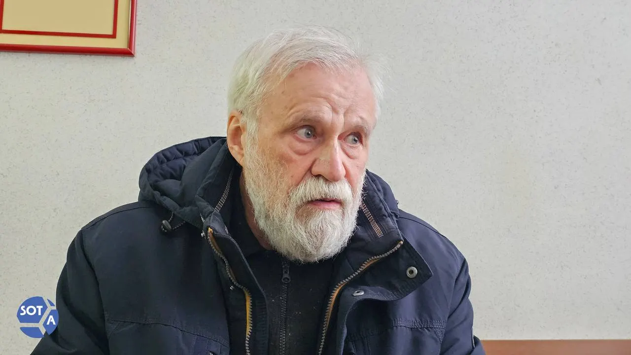 Губернатор Свердловской области утвердил новый состав комиссии: председателя екатеринбургского «Мемориала» вывели из состава, а вместо него включили бывшего начальника полиции.