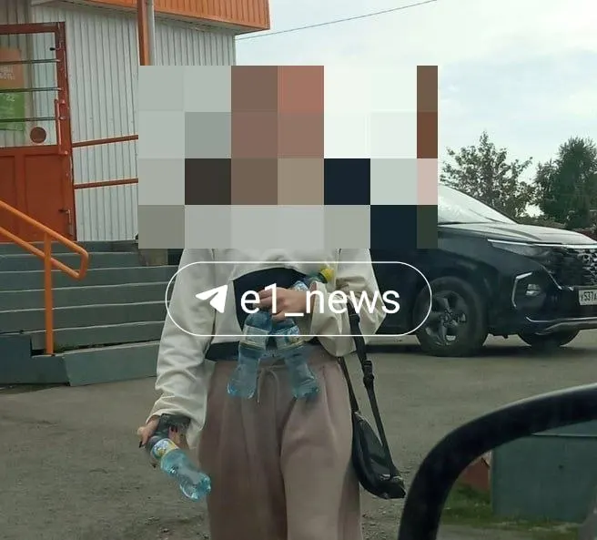 Девушка ушла из дома вечером 11 июня и была найдена 13 июня в поселке Новоуткинск. Поисками занимались более 50 человек — волонтеры, родственники и местные жители; информация подтверждена полицией Первоуральска.