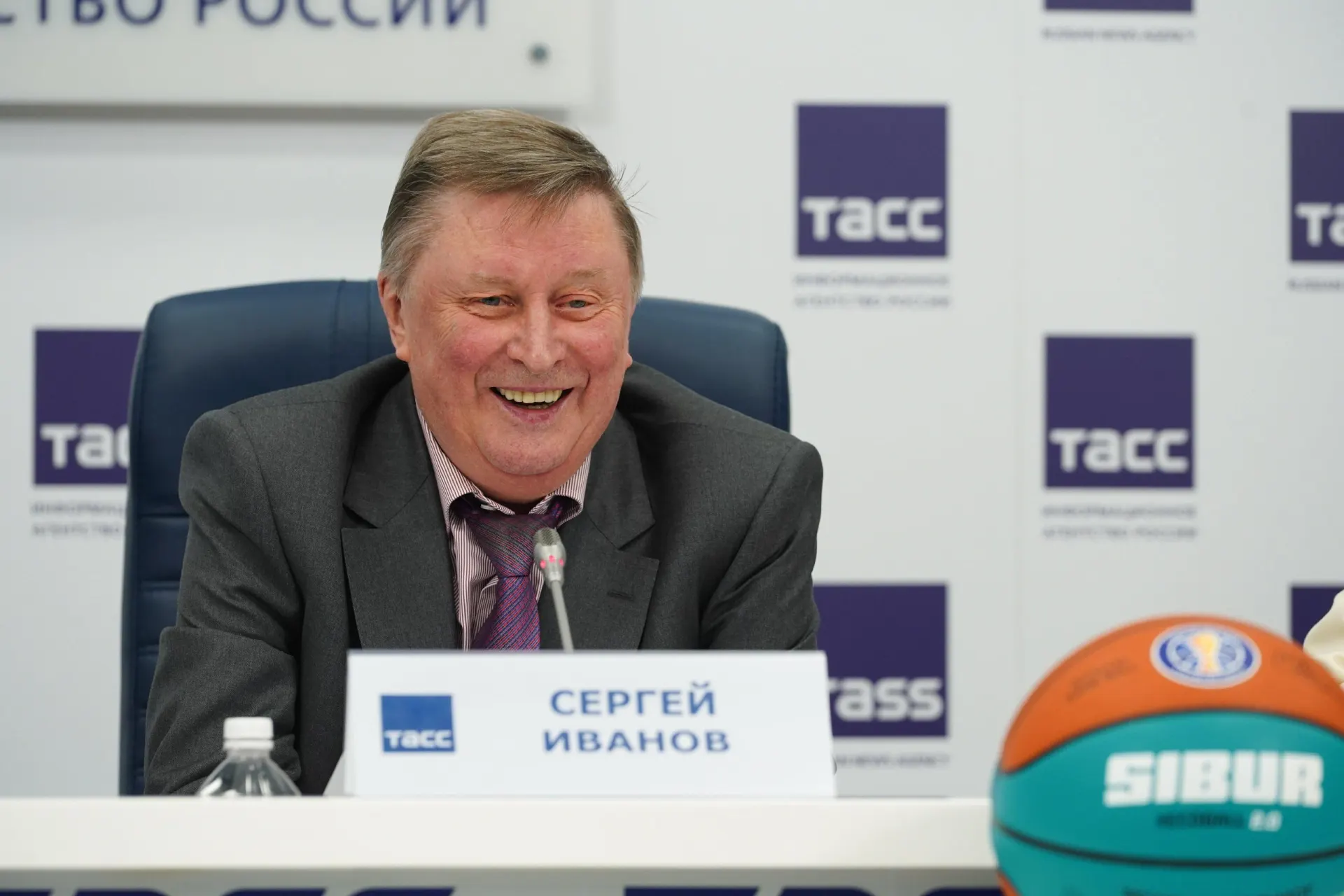 Близкий друг сообщил, что общался с Ивановым всего три дня до его смерти; политик скончался в 73 года.