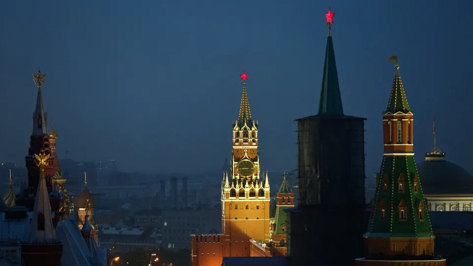 Документы описывают создание клонов «википедии», поддельных новостных ресурсов и фальшивых аналитических центров для продвижения пропагандистских нарративов в больших языковых моделях и результатах поиска.