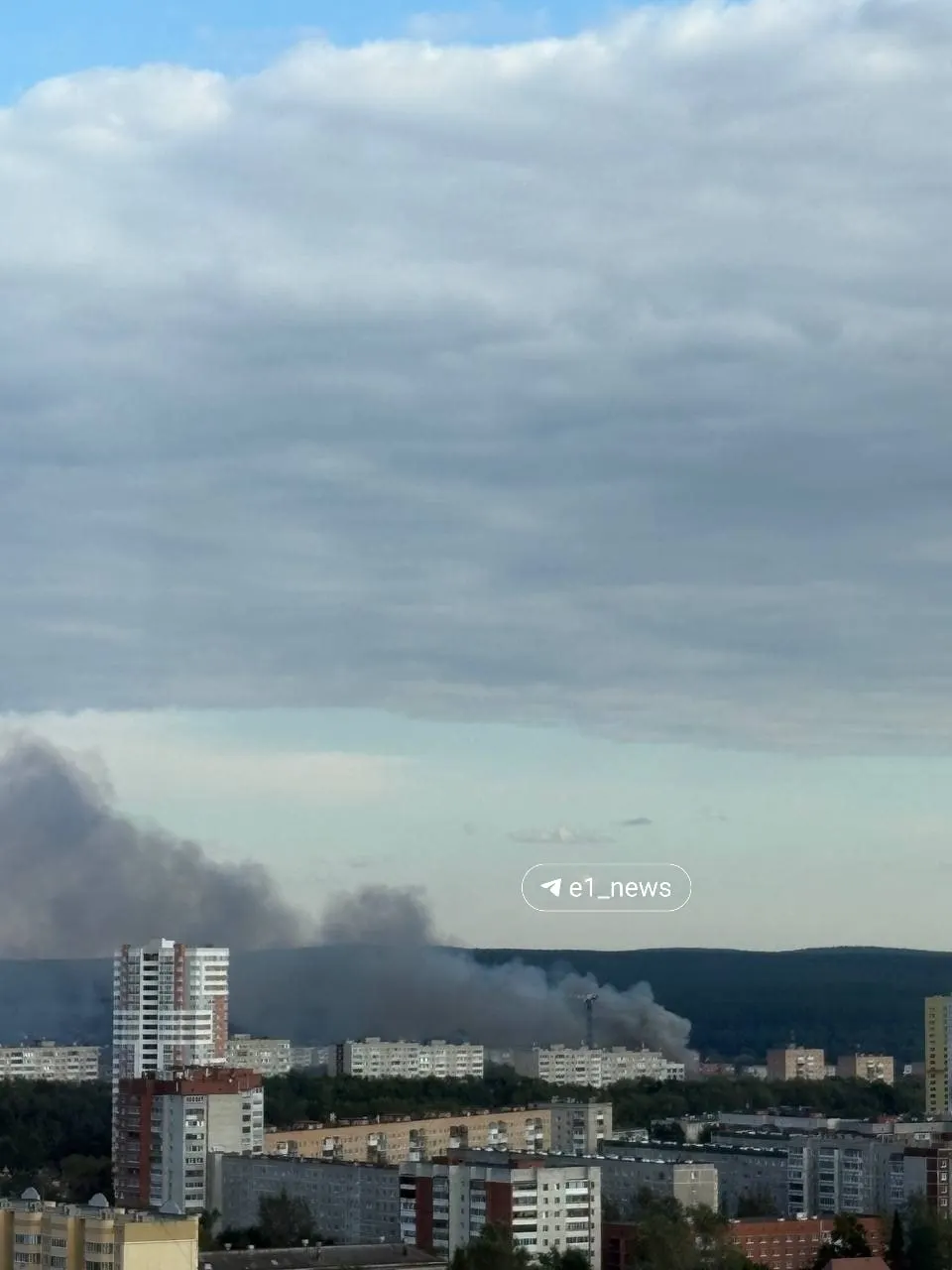 Очевидцы сообщили о сильном дыме над Новой Сортировкой. По последним данным, пожар потушен.