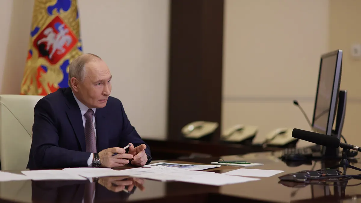 Указ позволяет вводить временное внешнее управление над объектами критической инфраструктуры, если меры по их безопасности не приняты вовремя.