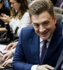 Депутат заявил, что автомобили LADA дешевле за рубежом, и попросил Минпромторг принять меры для снижения цен на внутреннем рынке.