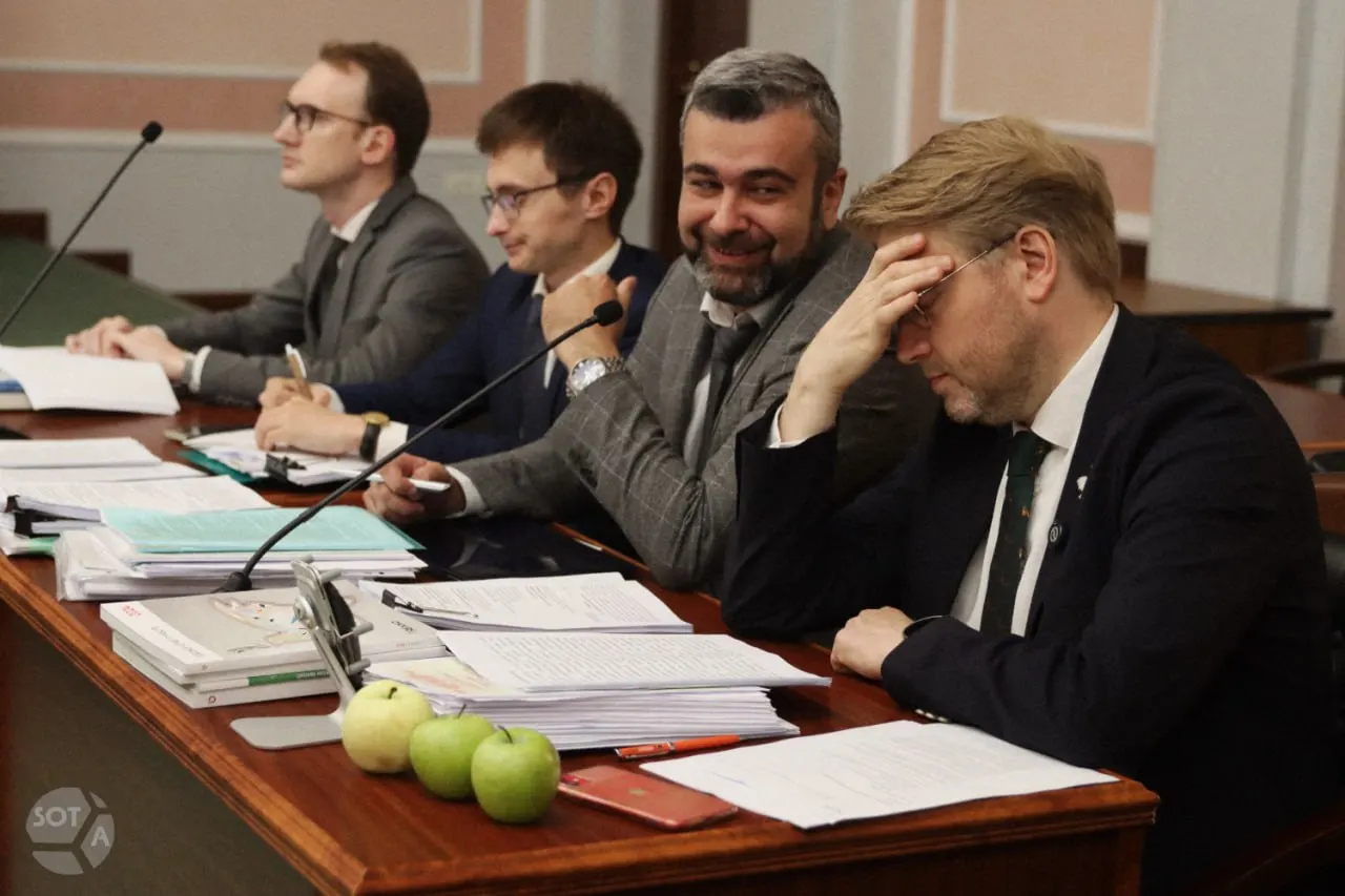 В Верховном суде рассматривают иск «Родины» к партии за нарушения агитации, авторских прав и другие вопросы предвыборной кампании.