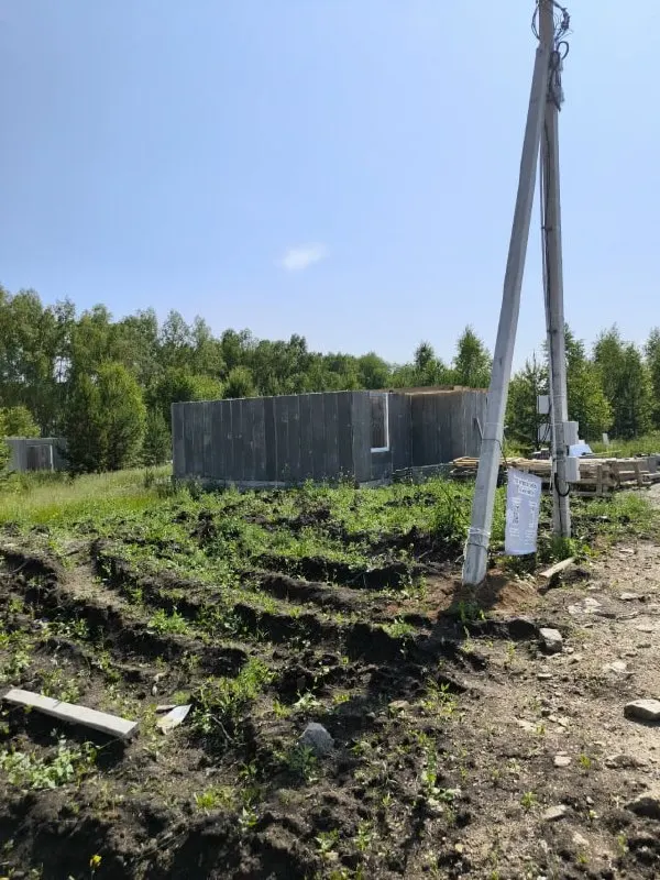 Сотни семей в Челябинской, Свердловской и Курганской областях заплатили за коттеджи, но жильё так и не получили. Возбуждено уголовное дело по подозрению в мошенничестве в особо крупном размере.