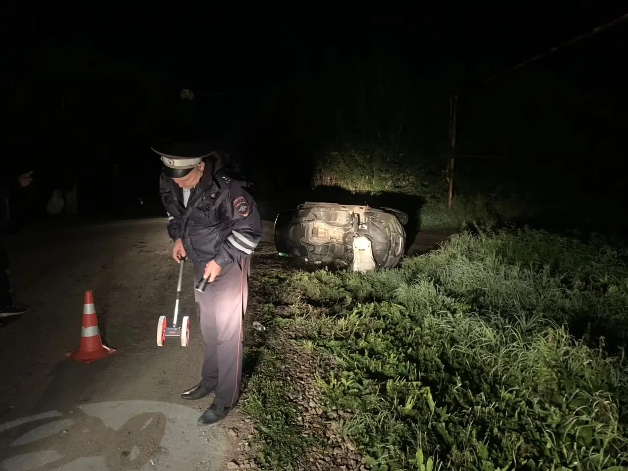 Ночью в поселке Совхозный Белоярского района квадроцикл придавил 40-летнего мужчину; он погиб на месте. ГИБДД расследует обстоятельства и вероятность опьянения.