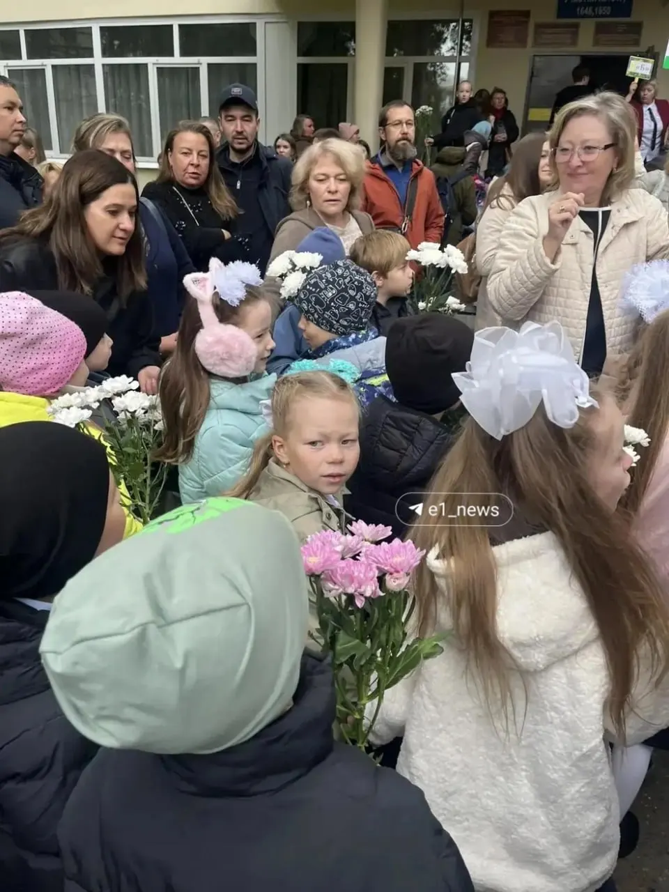 Начало учебного года в регионе отмечено рассказом о молодой ученице лицея №128 и её семье.