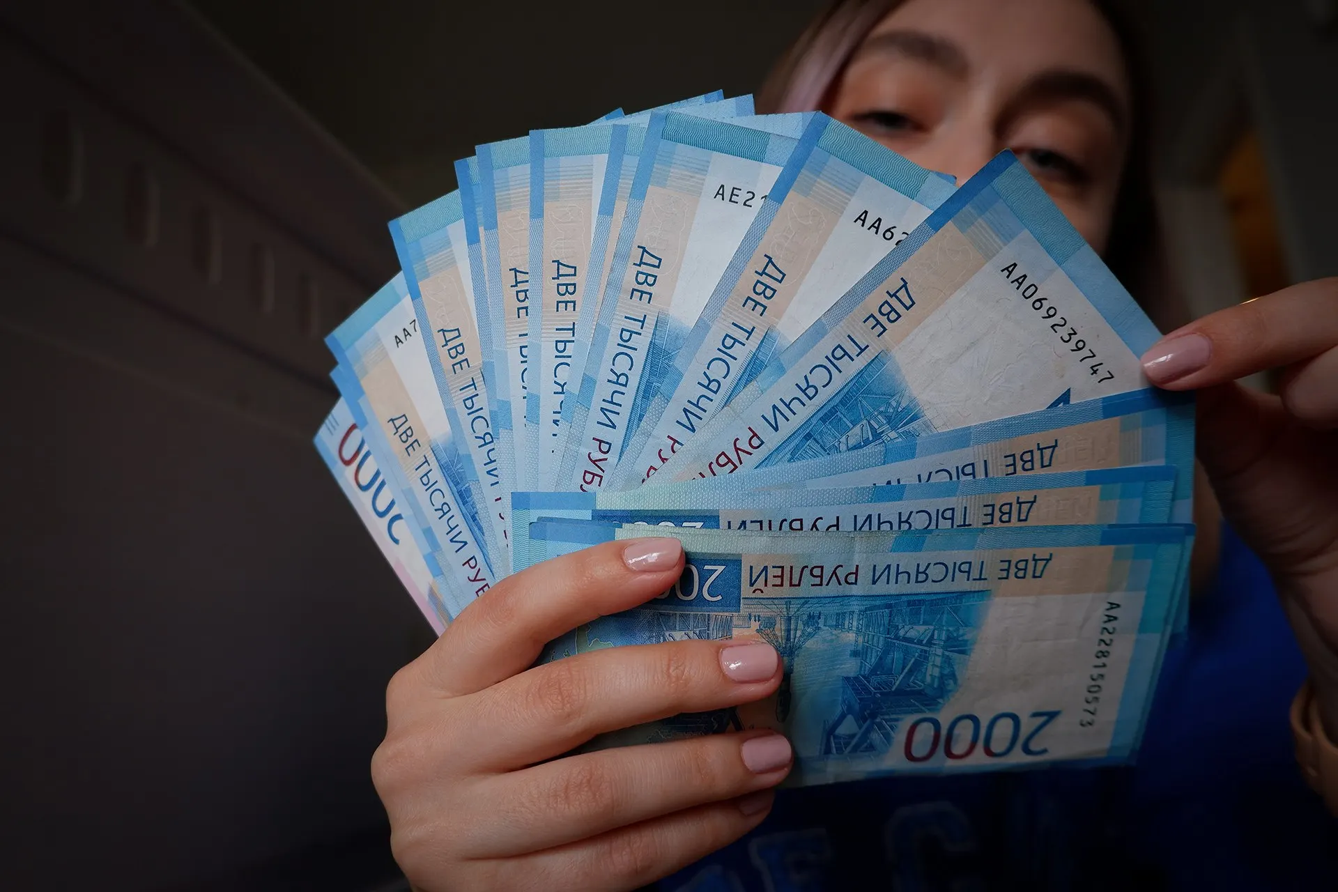 Налоговое бремя растёт, и обсуждают новый «идеальный налог» и его влияние на доходы простых россиян.
